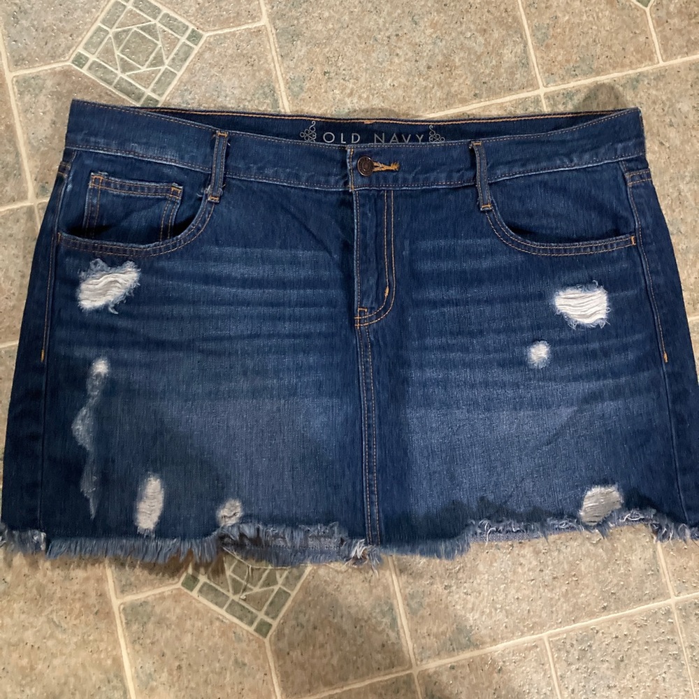 Old Navy Jean Mini Skirt, size 14